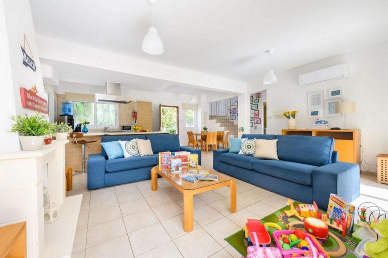 Protaras Villa Athamas Blue Екстериор снимка