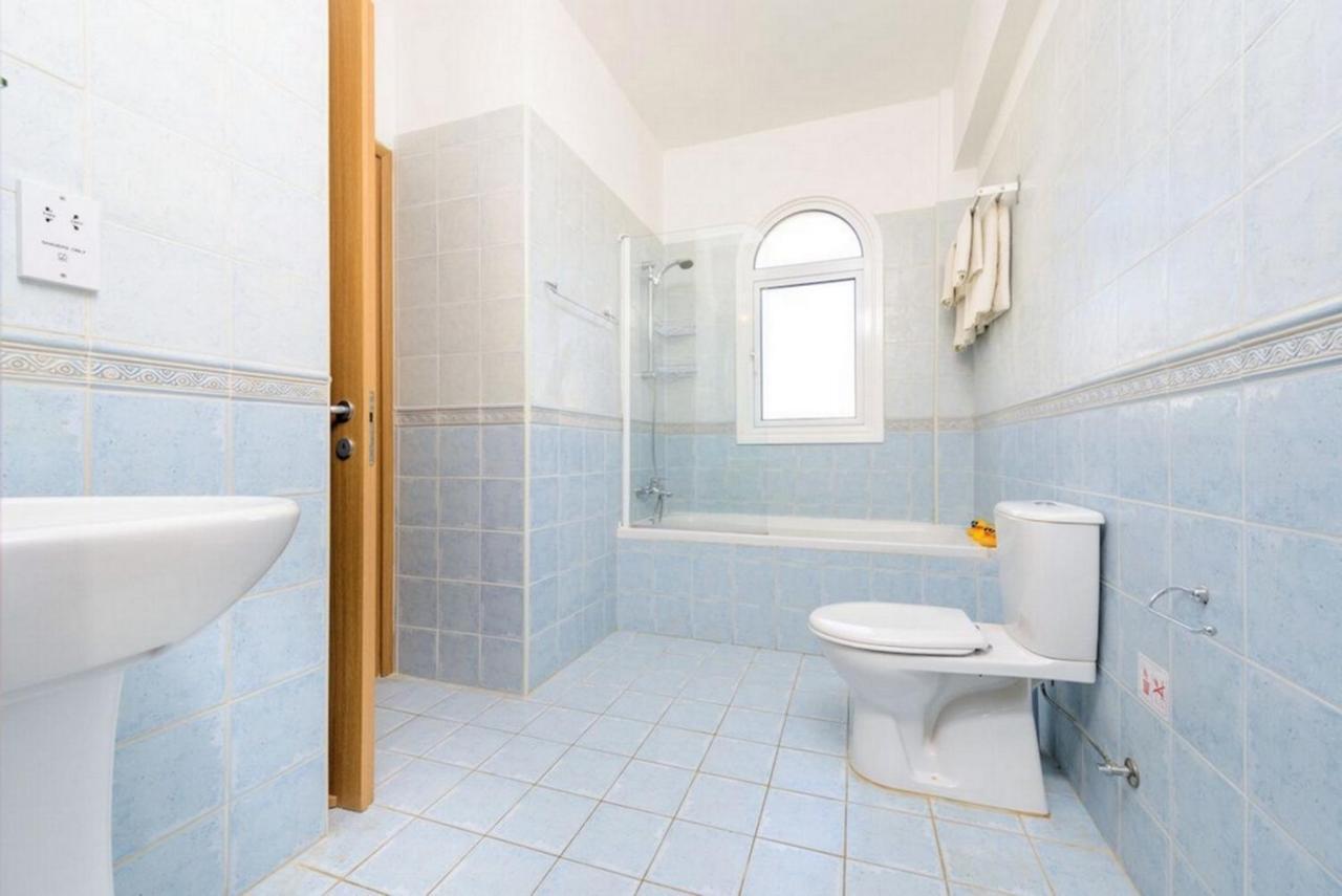 Protaras Villa Athamas Blue Екстериор снимка